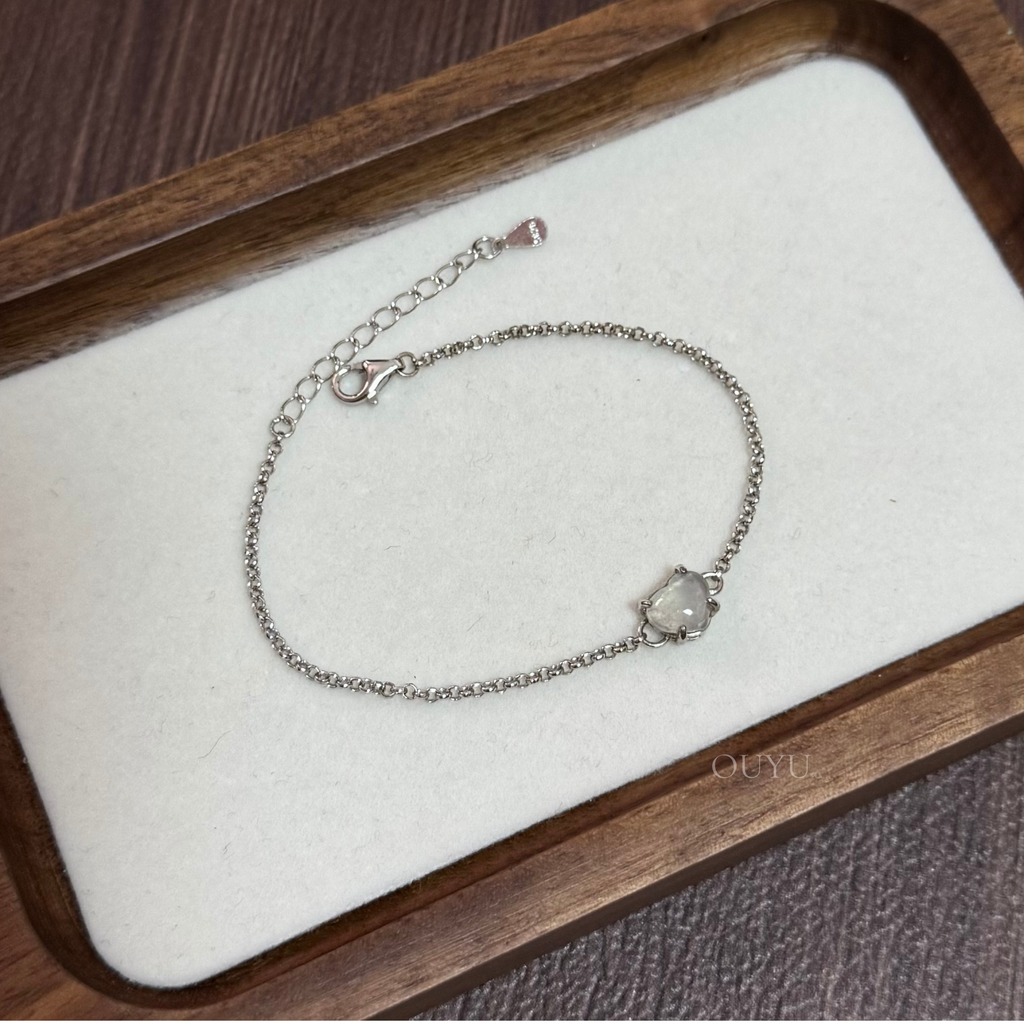Icy Heart Bracelet
