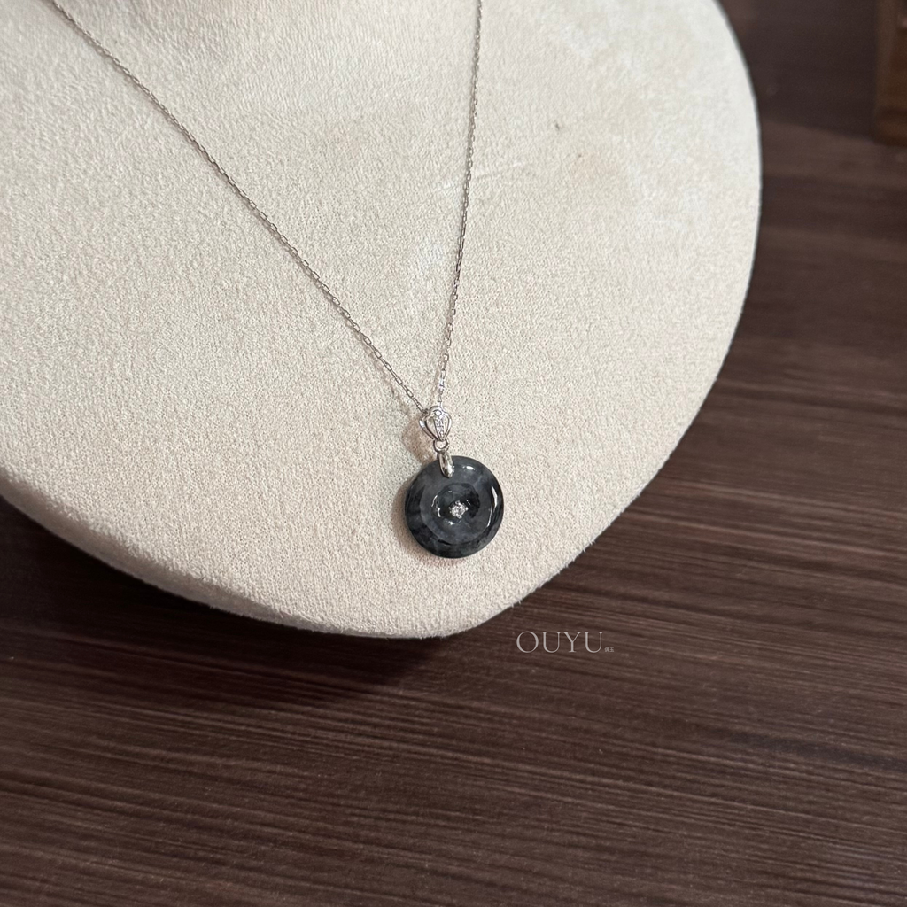 Wuji · 平安扣 Necklace