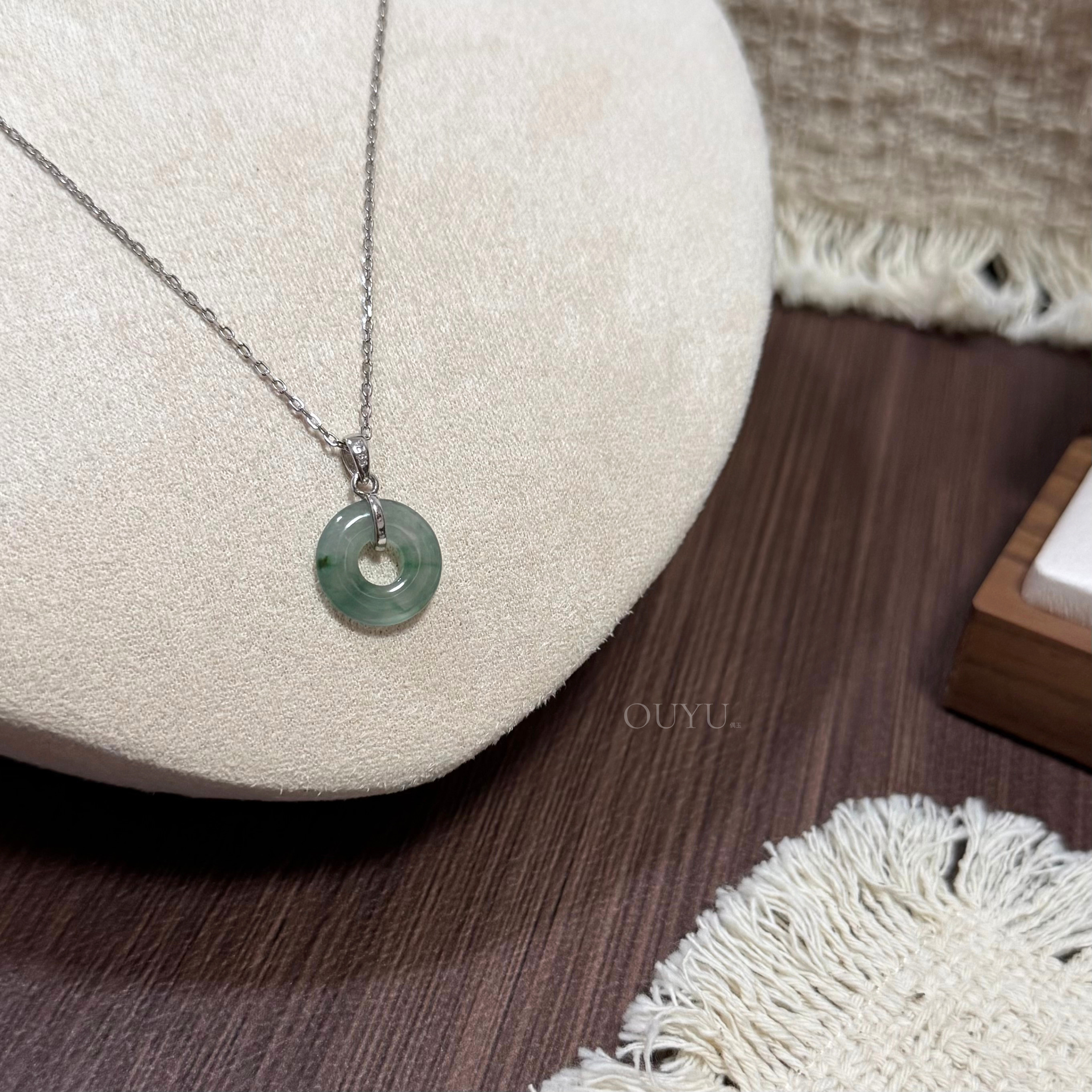 Petite Misty Green Donut Necklace