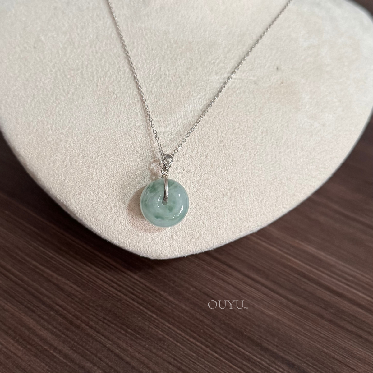 Floating Flowers · 飘花平安扣 Necklace