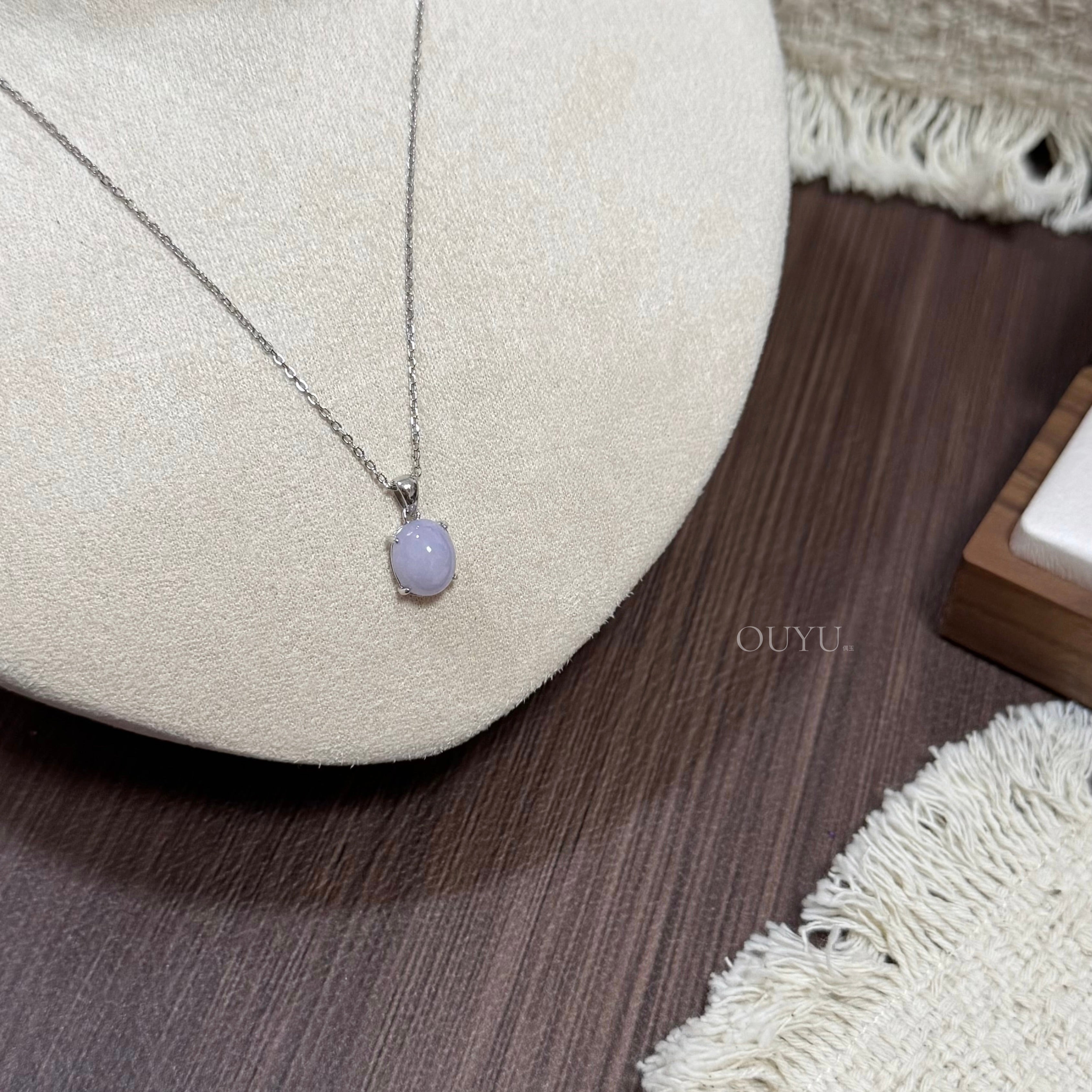 Light Lavender Jadeite Cabochon Necklace