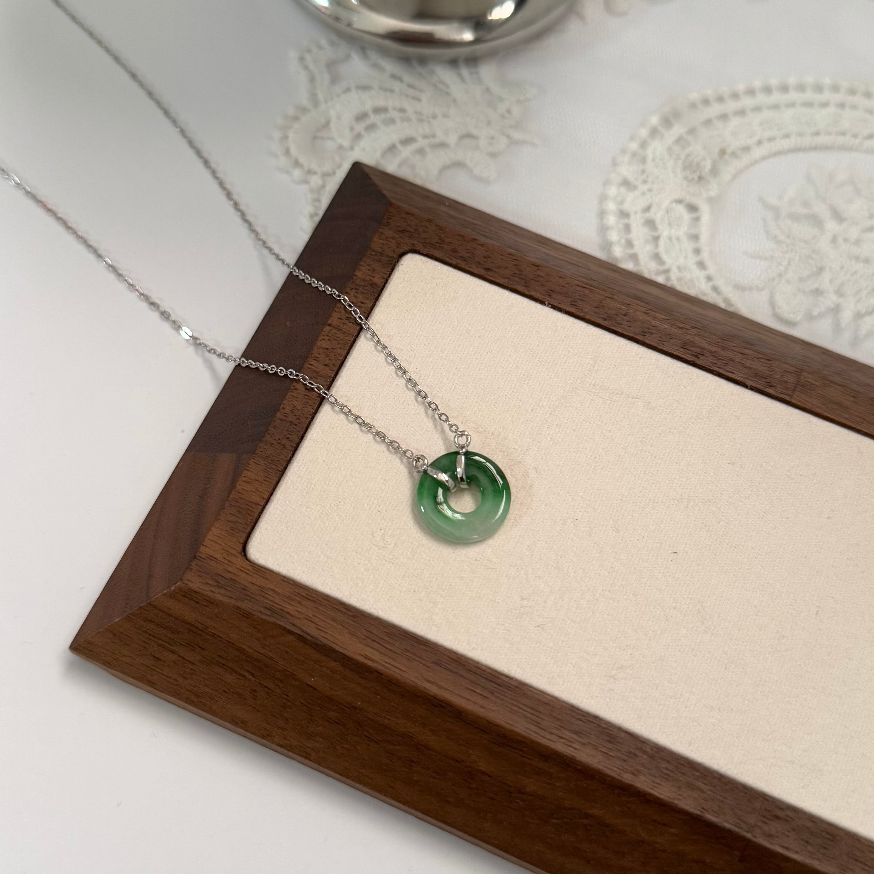 Green Donut Necklace