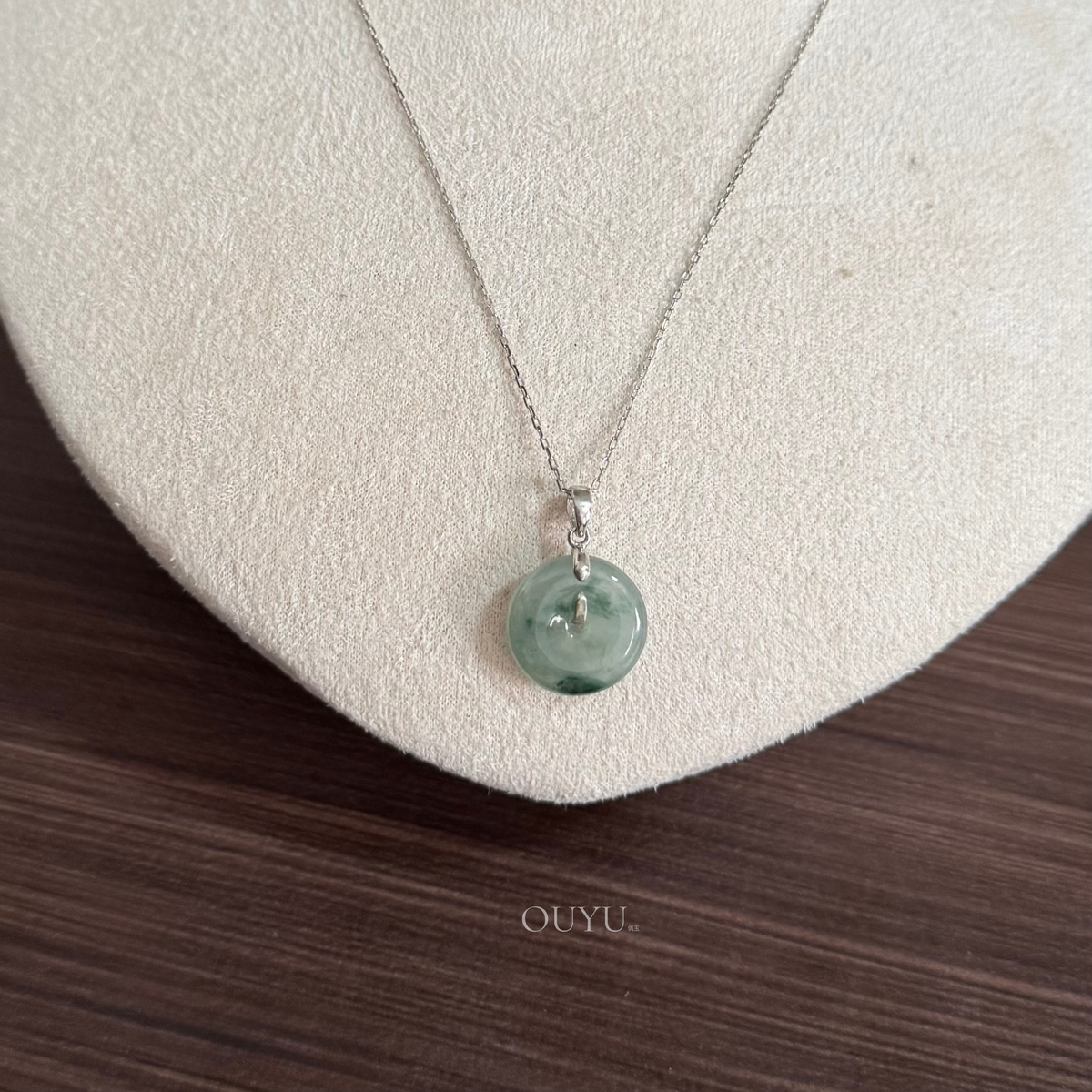 Floating Flowers Donut · Necklace