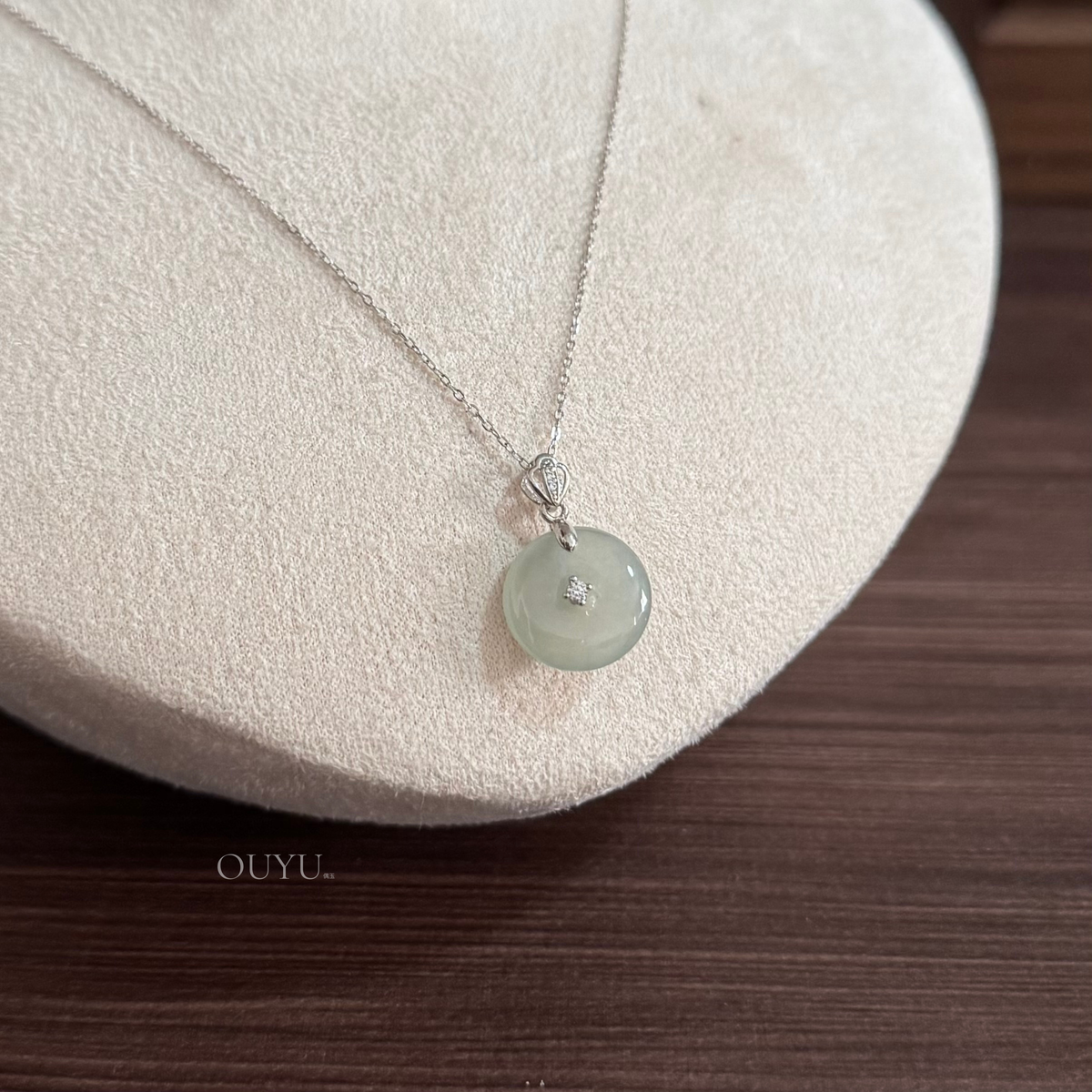 Muted Green · 平安扣 Necklace
