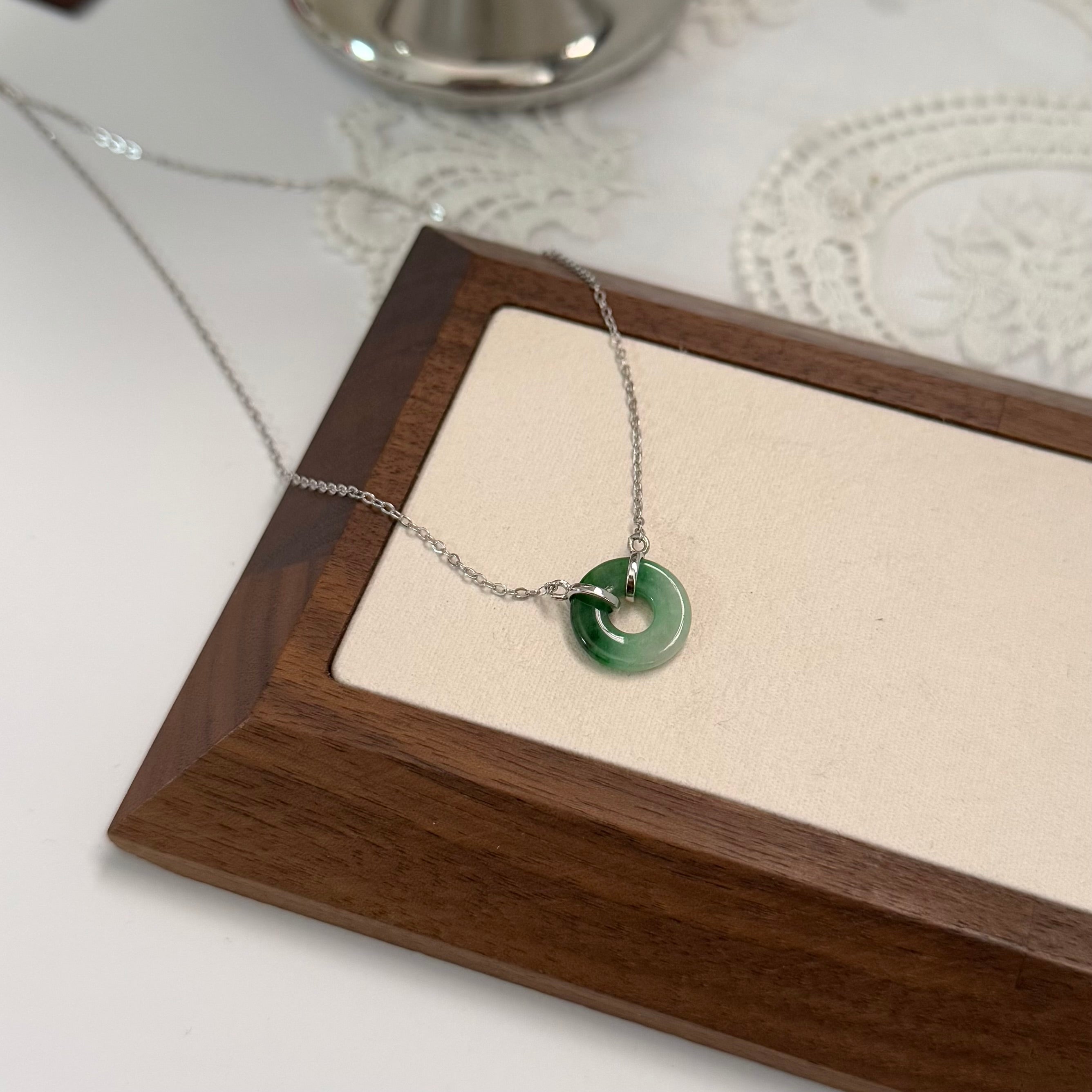 Green Donut Necklace