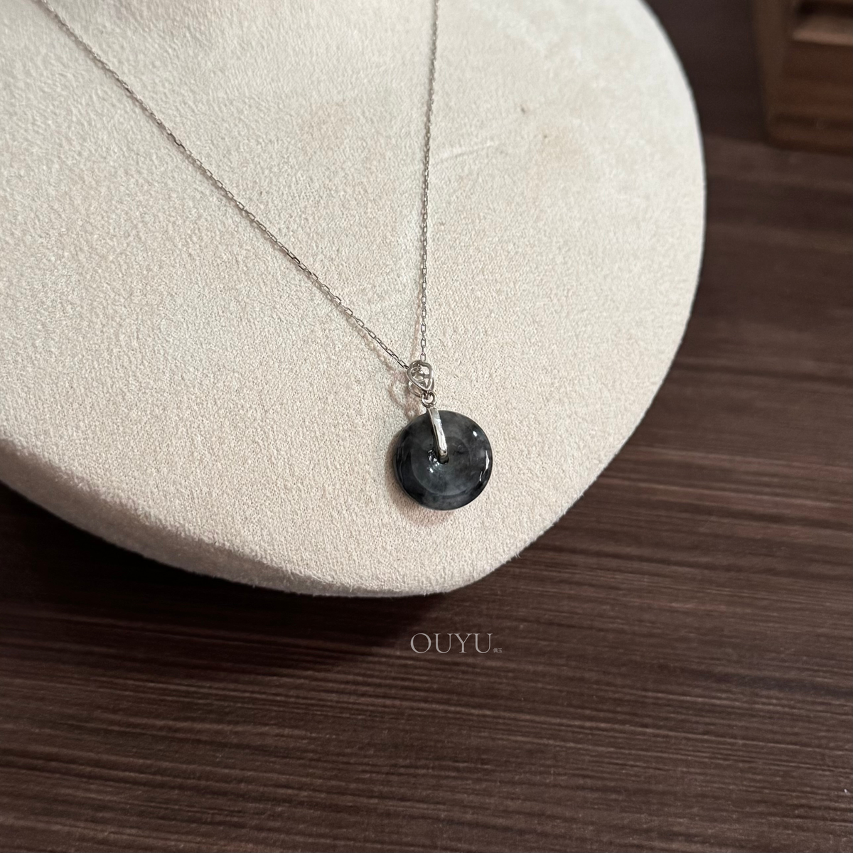 Wuji · 平安扣 Necklace