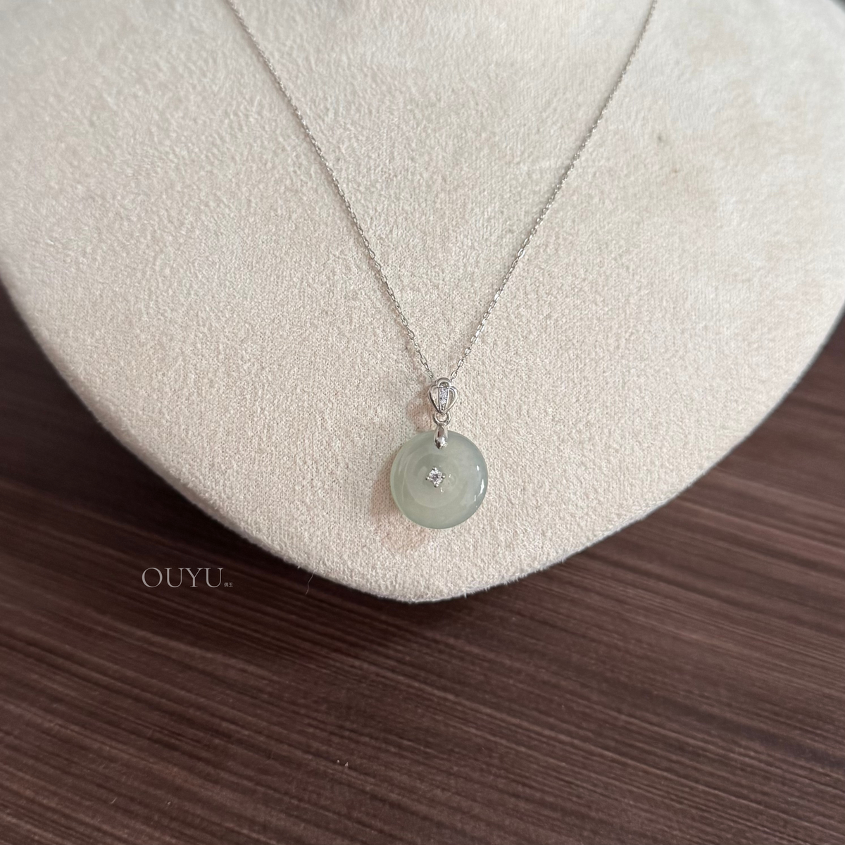 Muted Green · 平安扣 Necklace