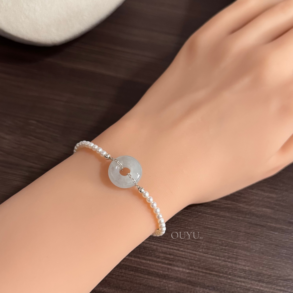 Bluish Grey Donut X Freshwater Pearls · Bracelet
