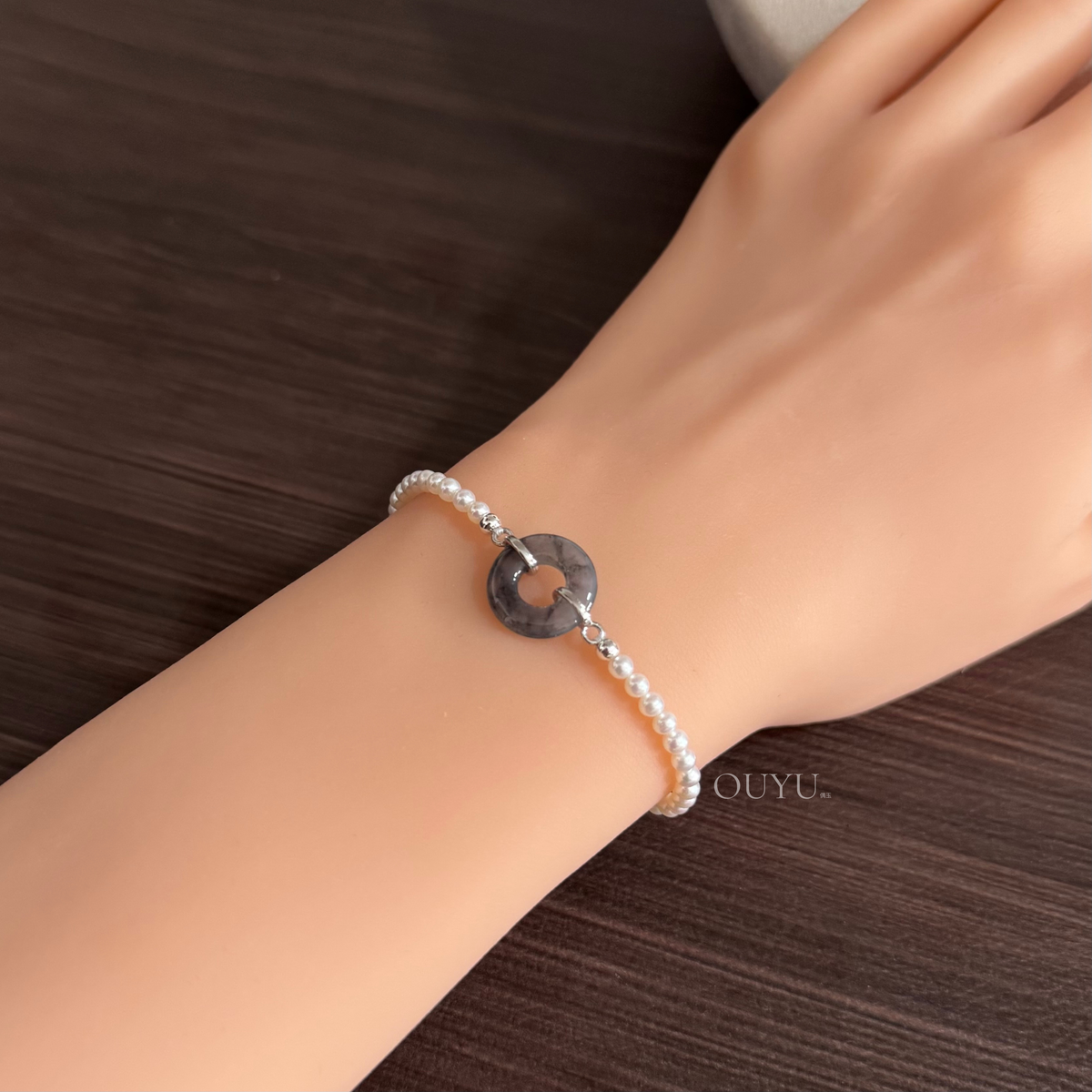Wuji Donut x Freshwater Pearls · Bracelet