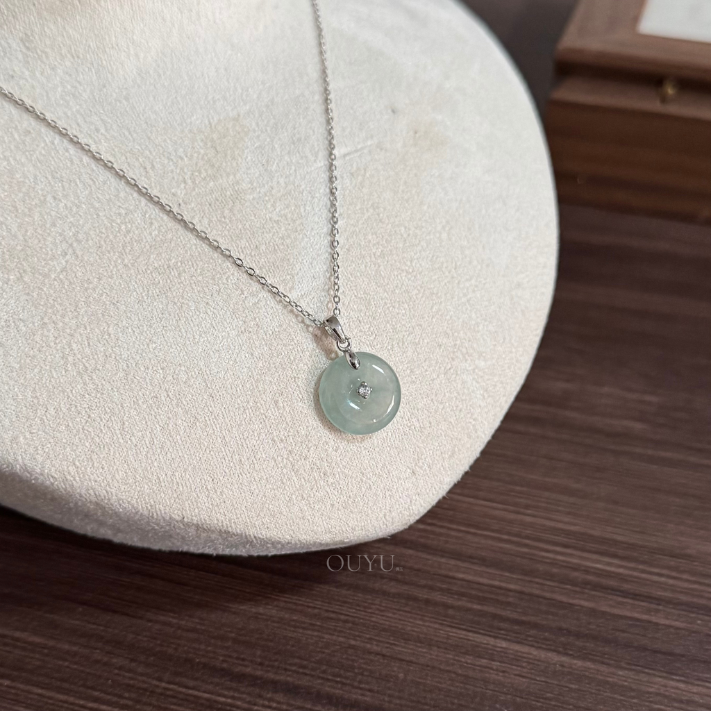 Light Sage Buckle · 平安扣 Necklace