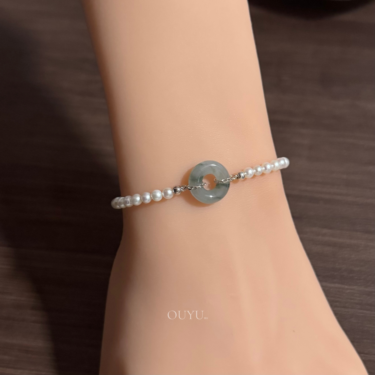 Donut X Freshwater Pearls · Bracelet