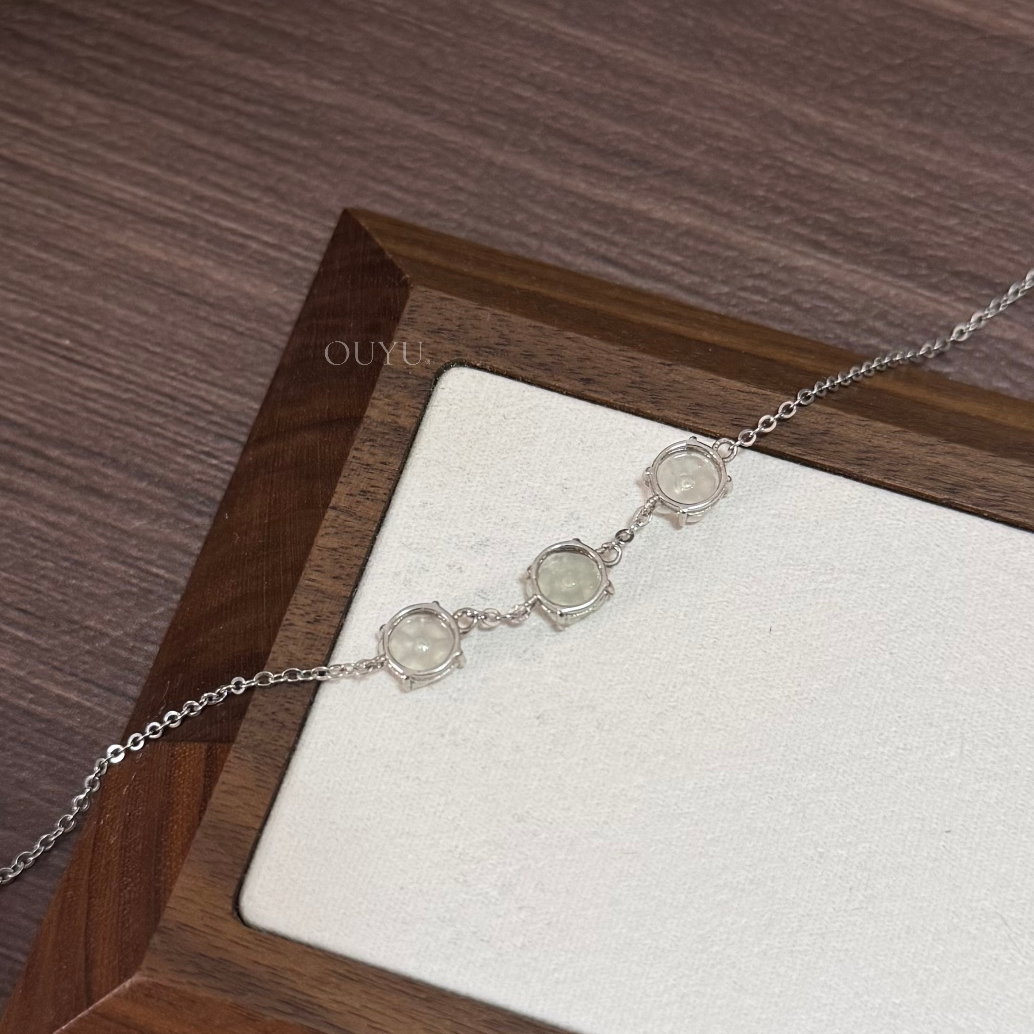 Trio Flower Jadeite Bracelet
