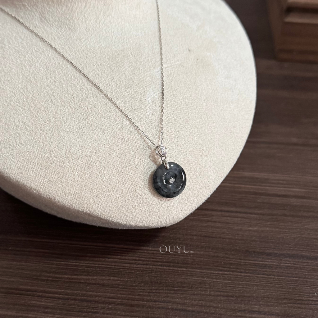 Wuji · 平安扣 Necklace
