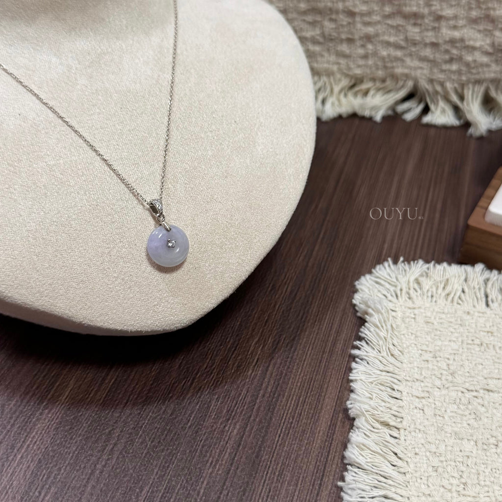 Petite Light Lilac Necklace
