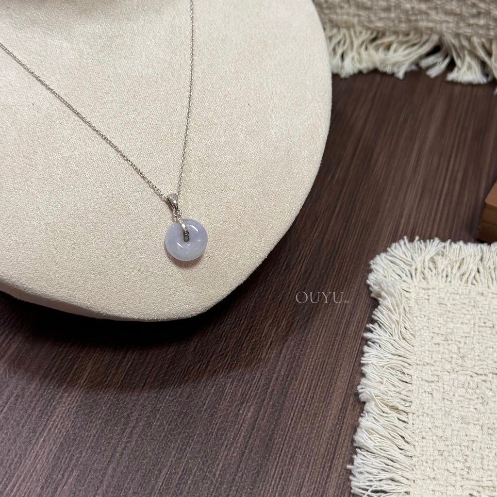 Petite Light Lilac Necklace