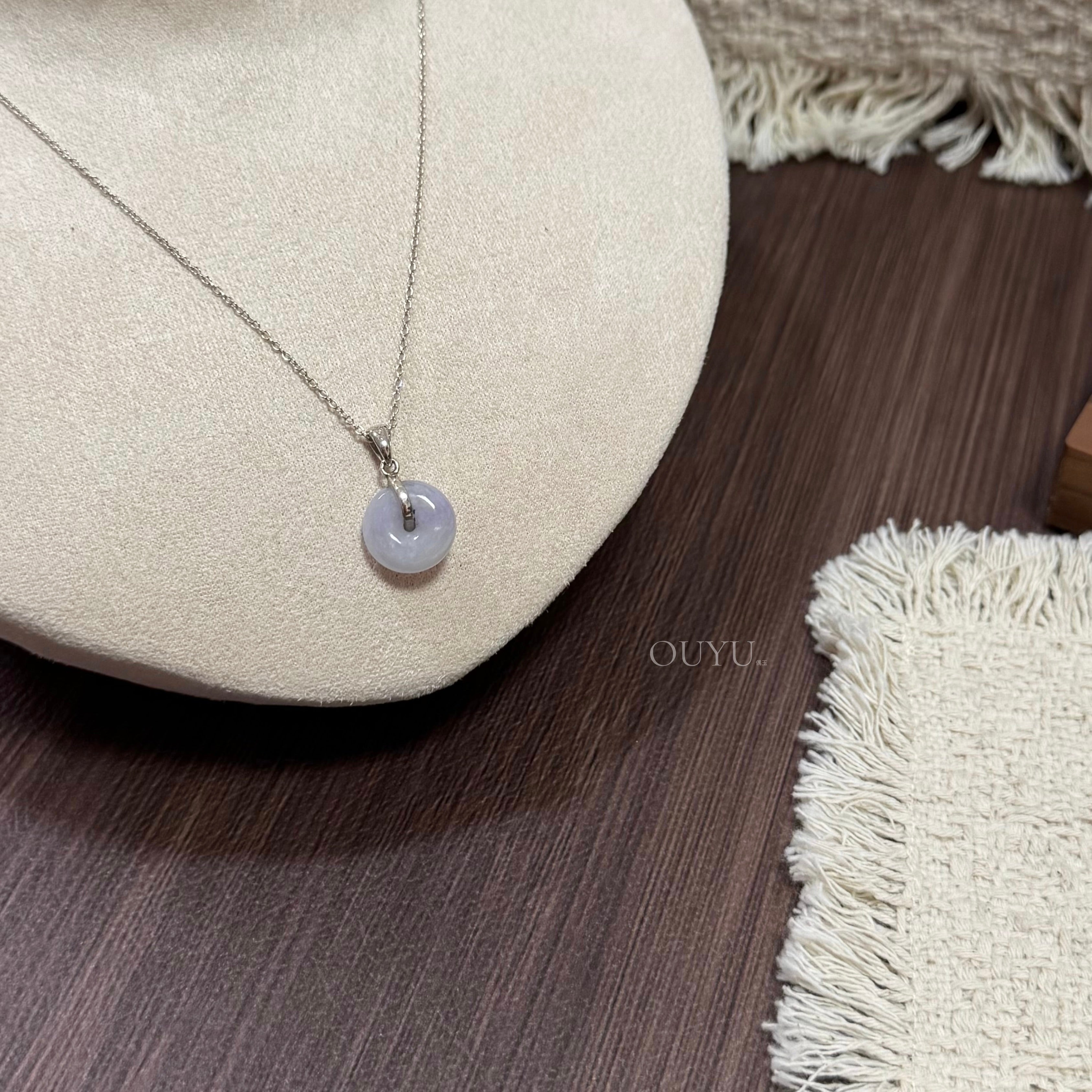 Petite Light Lilac Necklace