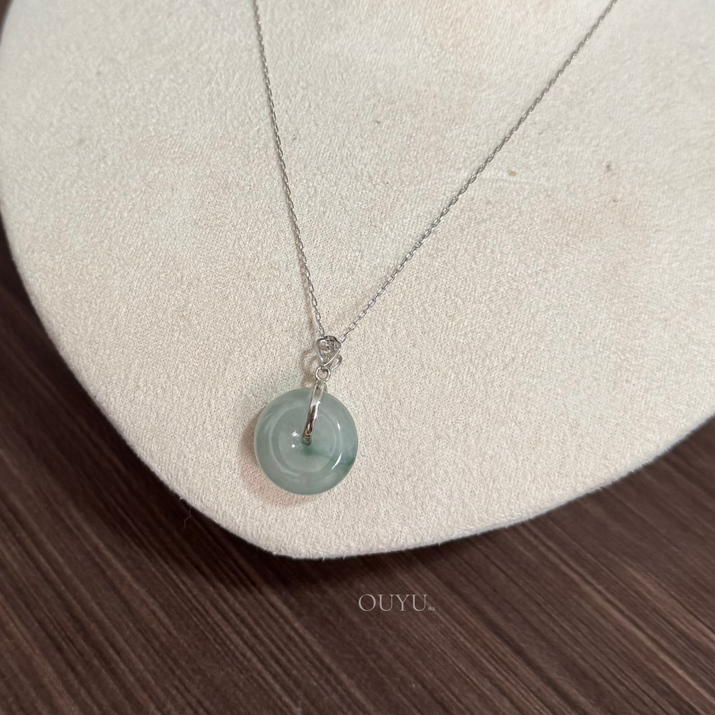 Floating Flowers Buckle Necklace · 平安扣