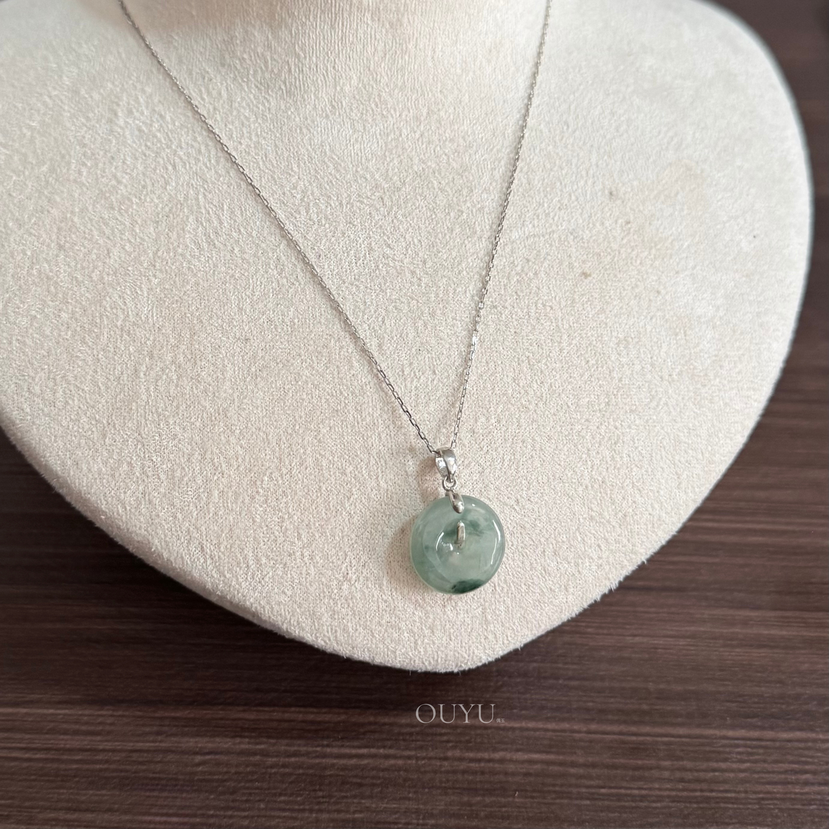 Floating Flowers Donut · Necklace