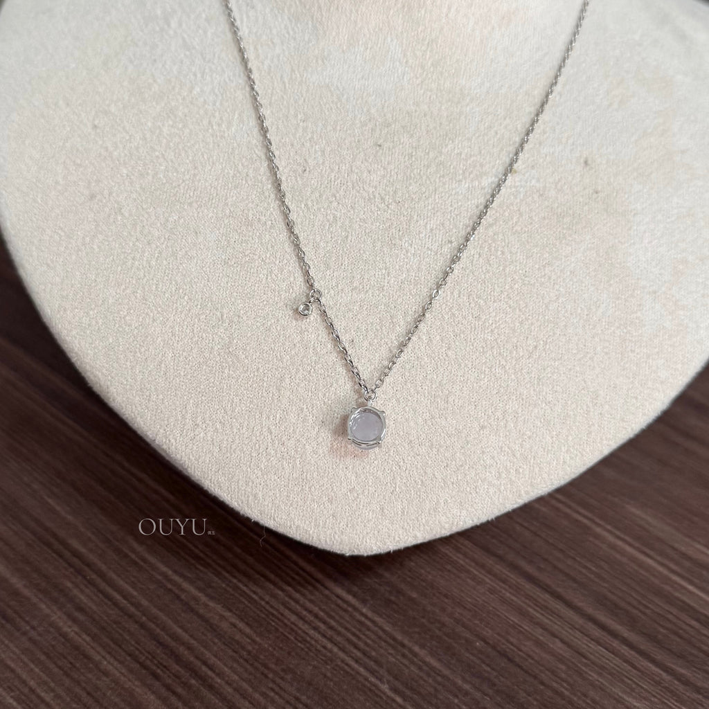 Cabochon Necklace · Pale Lavender Undertone