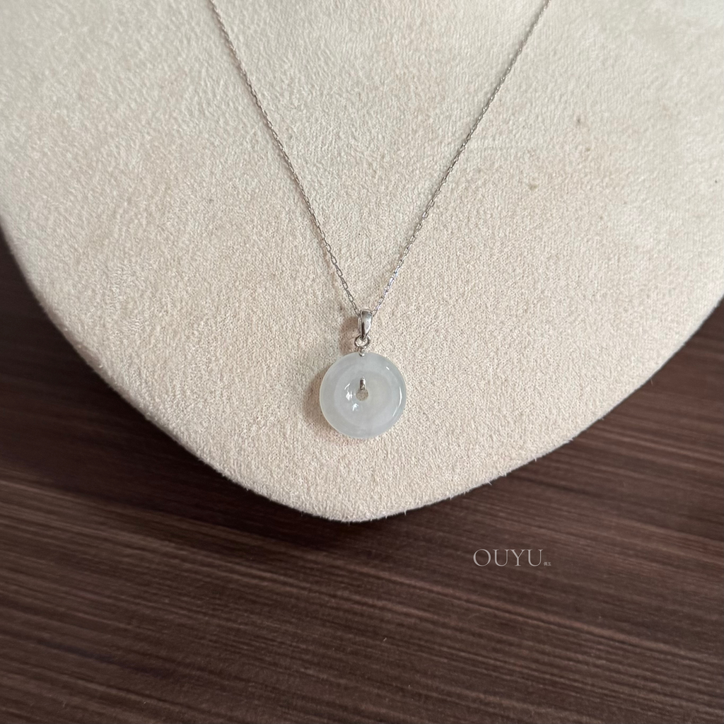 Pale White Donut · Necklace