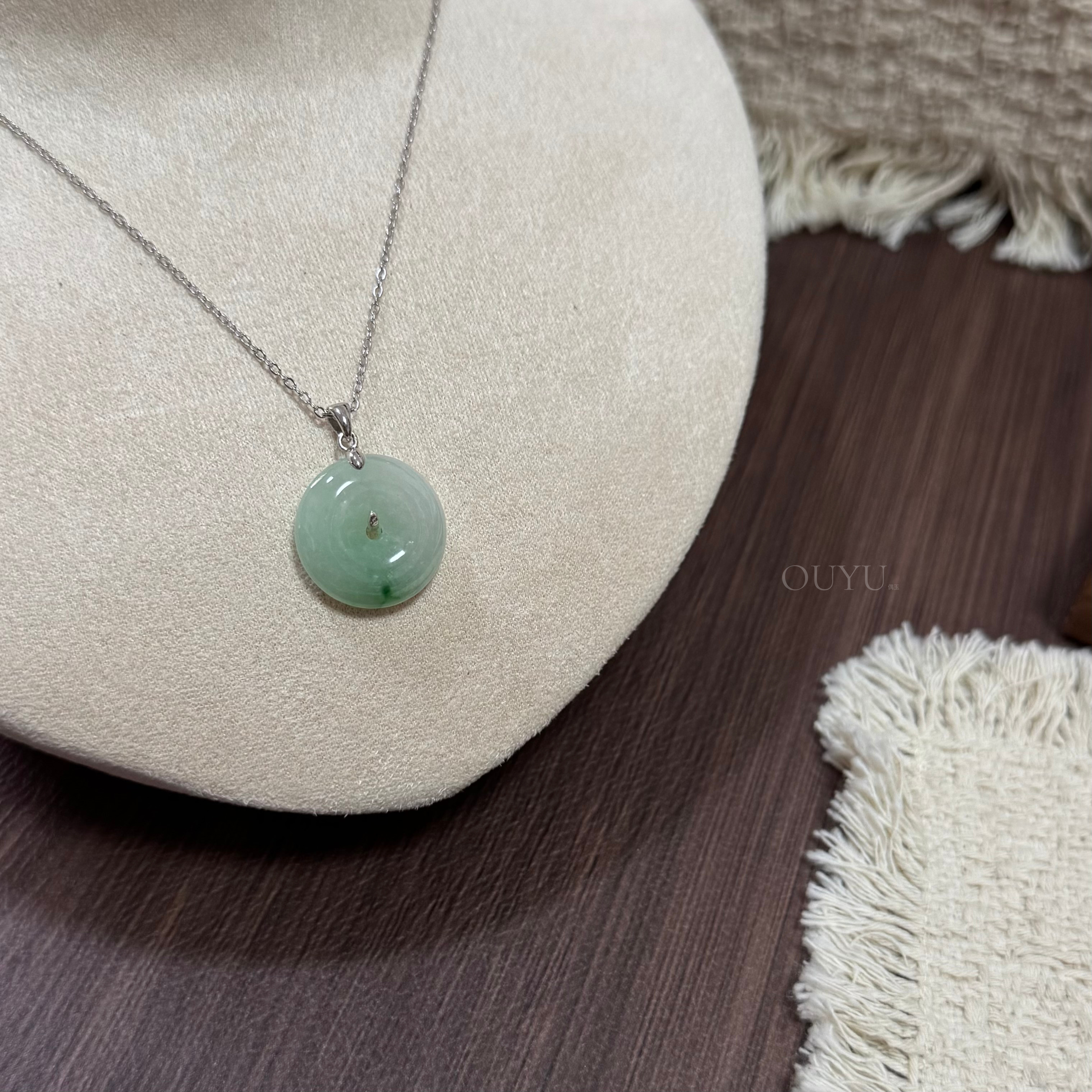 Soft Mint Green Necklace