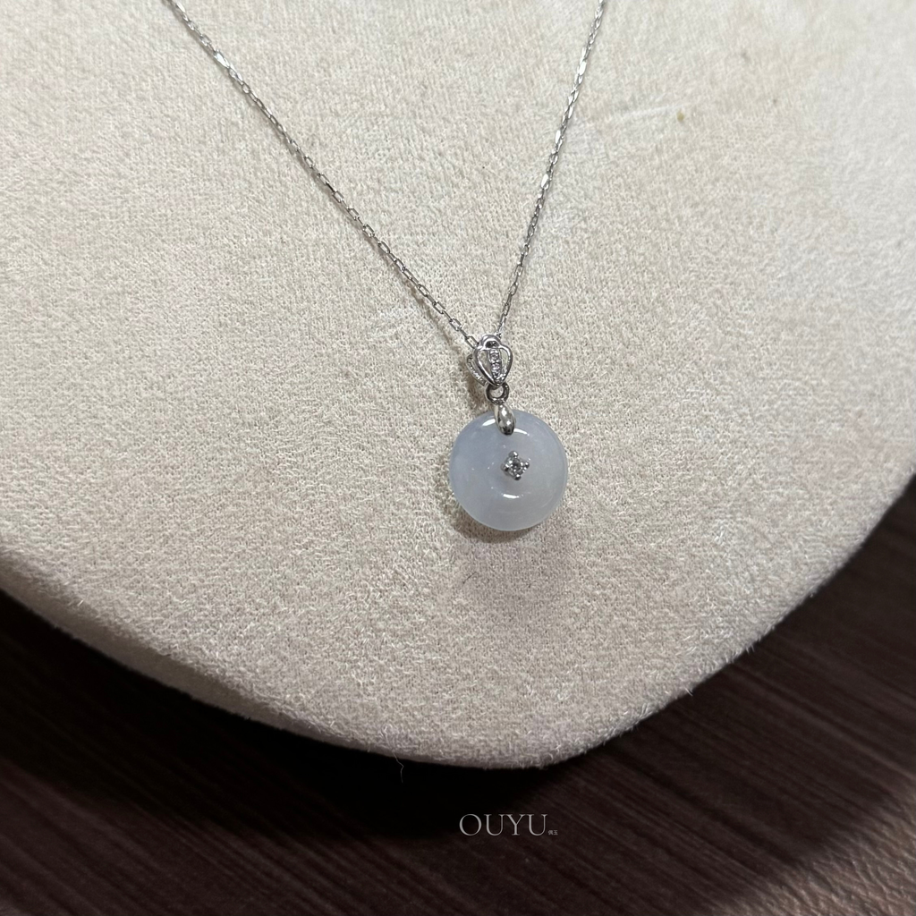 Mini Buckle 平安扣 Necklace · Light Lavender