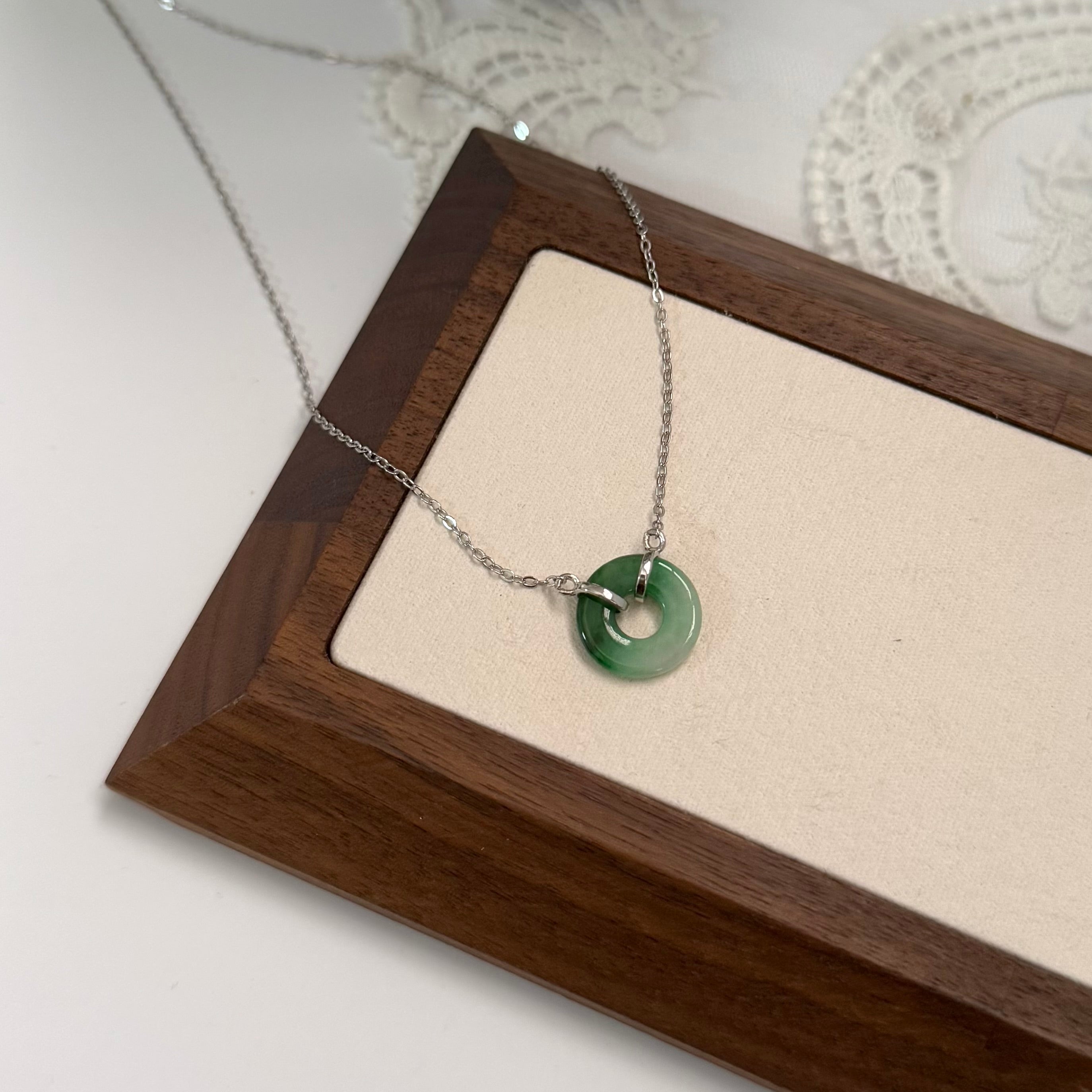 Green Donut Necklace