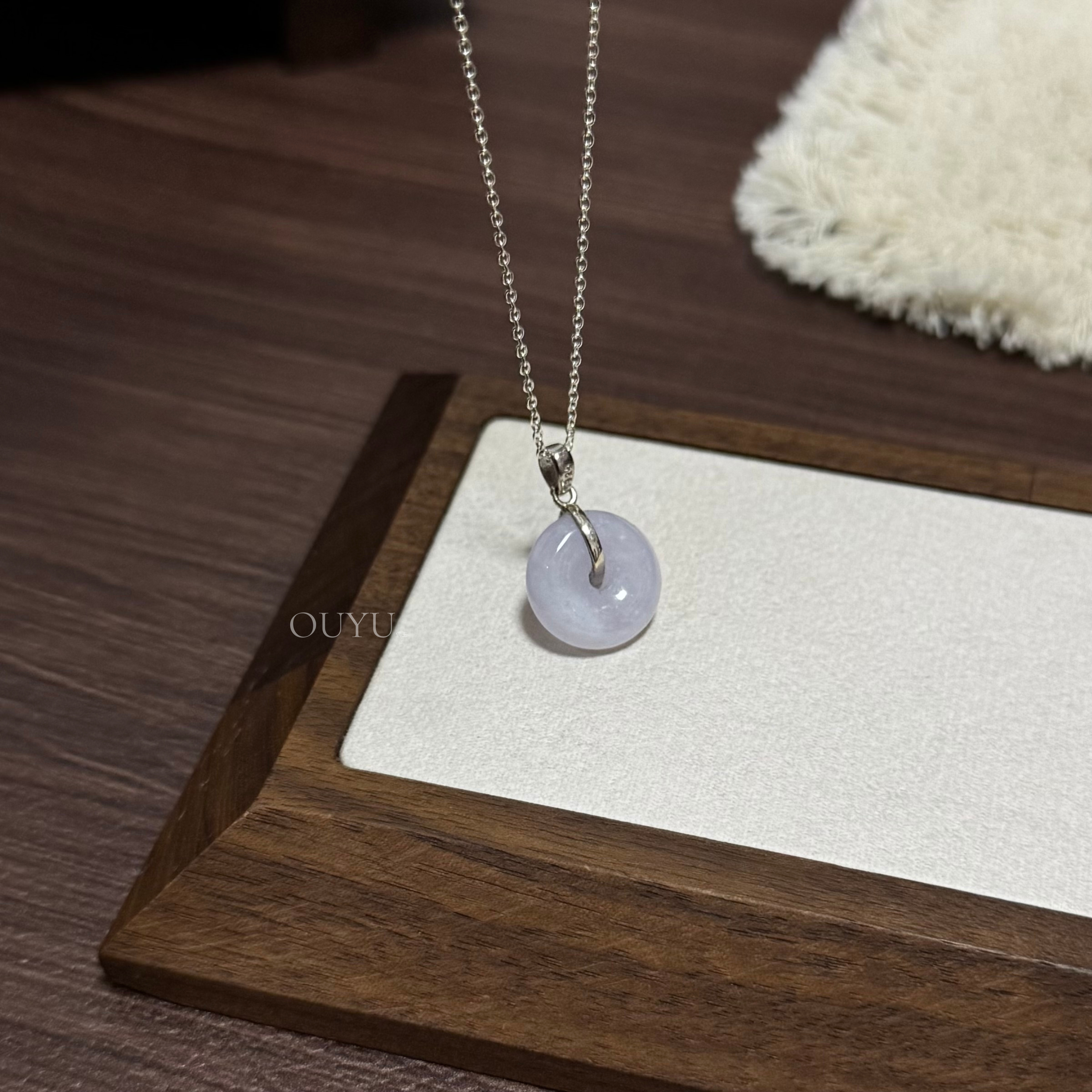 Jadeite Necklace (Lilac)