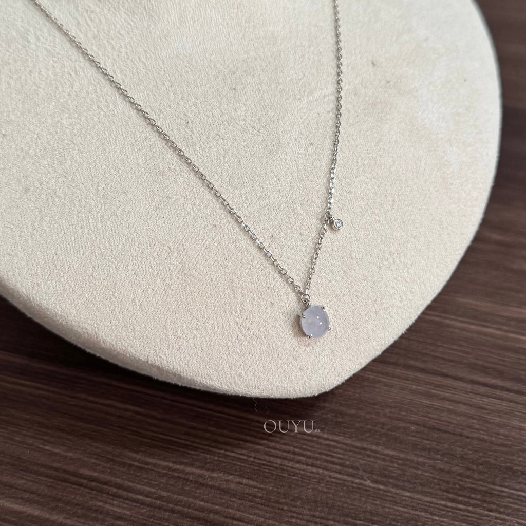 Cabochon Necklace · Pale Lavender Undertone