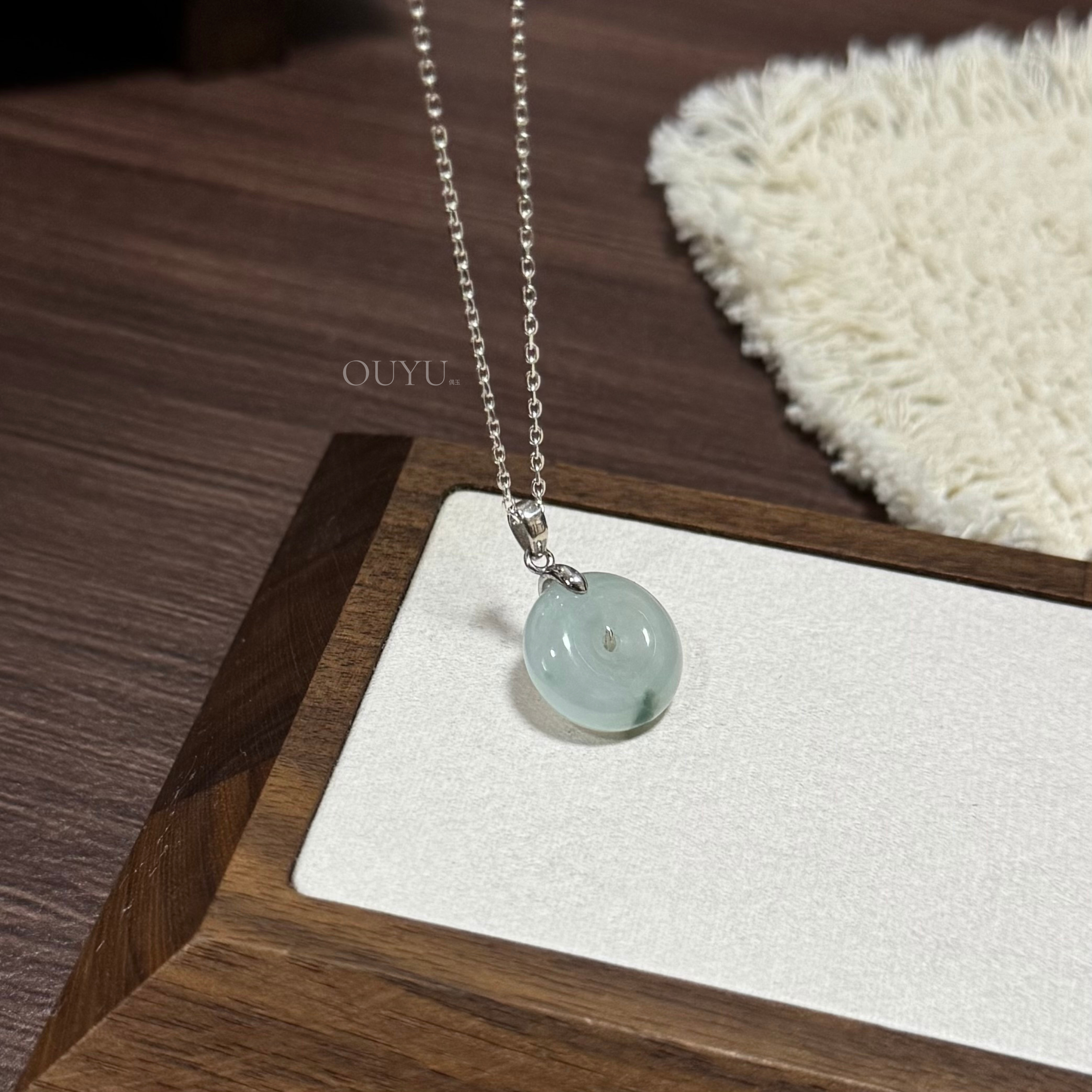 Jadeite Necklace (平安扣)