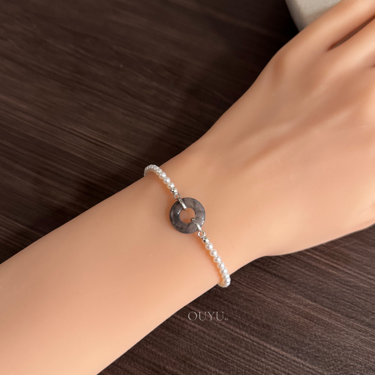 Wuji Donut x Freshwater Pearls · Bracelet