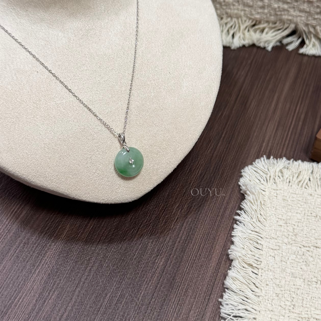 Petite Light Green Necklace