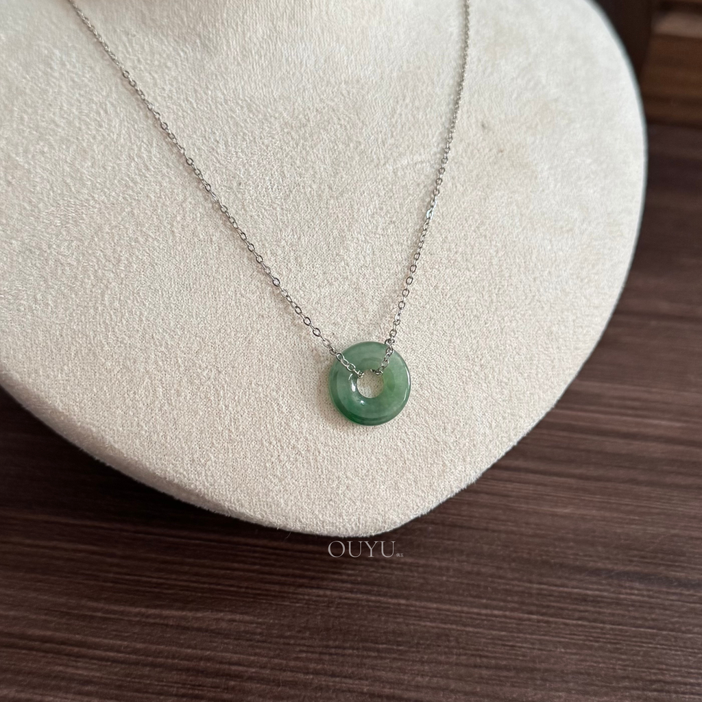 Green Donut · Necklace