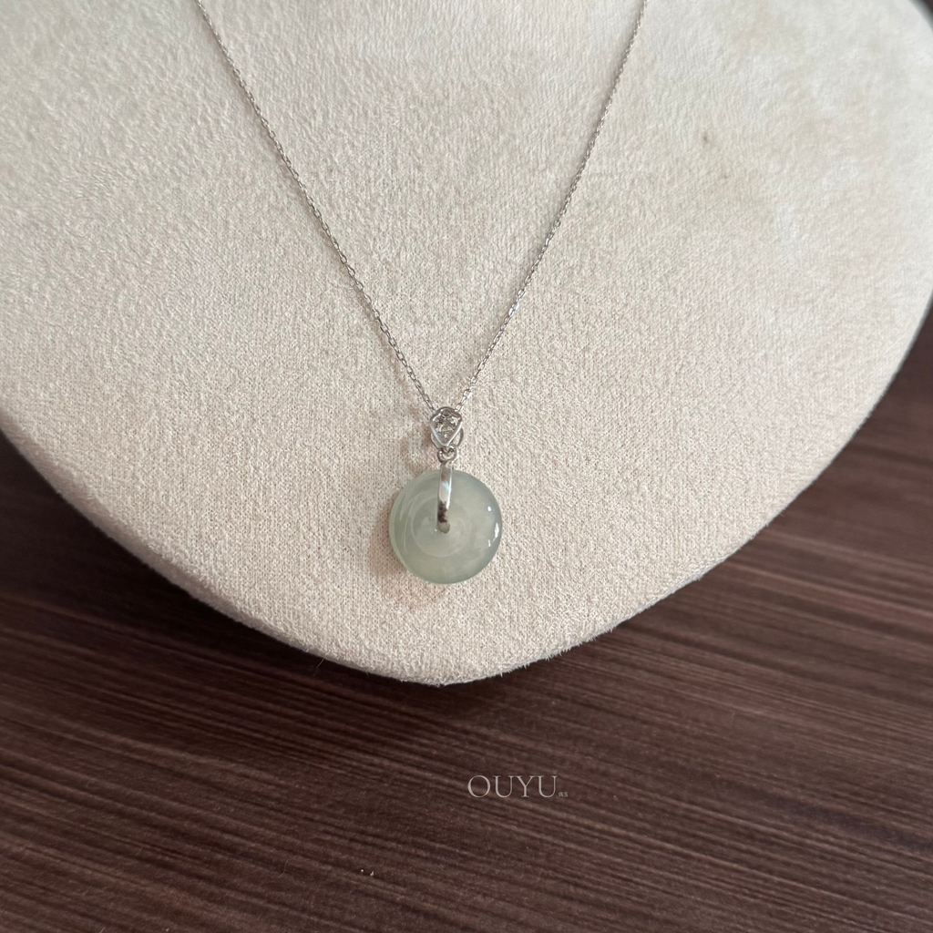Muted Green · 平安扣 Necklace